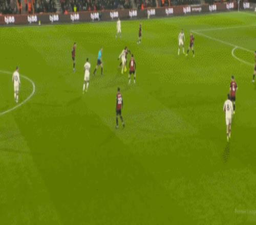 狂飙,战斩,英超近期状,乐鱼体育LeYu,Sports官网,LeYu,Sports乐鱼体育娱乐,乐鱼体育投注,乐鱼体育平台,乐鱼体育赛事直播,乐鱼体育app下载