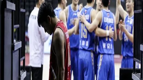 利物浦12轮英超独占鳌头，领先优势达8分！